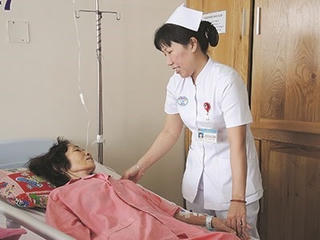 Thanh toán phần đồng chi trả tại cơ quan BHXH nơi phát hành thẻ BHYT