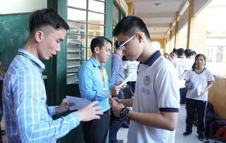 Thí sinh từ 0 lên 8,75 điểm: Mất ngủ cả đêm chờ ngày đi phúc khảo