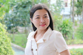 Nhà thơ Minh Đan: Gia đình là nơi của lòng nhân hậu, yêu thương