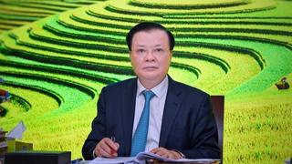 Bộ trưởng Bộ Tài chính Đinh Tiến Dũng làm Bí thư Thành ủy Hà Nội