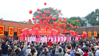 Ngày Thơ Việt Nam lần thứ 15: Gắn kết thơ ca các thế hệ