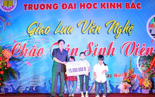 ‘Mỗi ngày một học bổng’- động lực cho sinh viên khuyết tật vươn lên