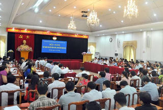 Vận động nhân dân tham gia hợp tác xã kiểu mới