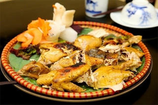 Gà nướng đất sét