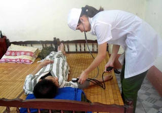 Kon Tum: Bố trí phòng điều trị riêng cho phạm nhân tại các cơ sở y tế