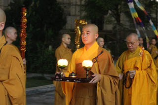 Vu Lan tại Học viện Phật giáo Hà Nội đề cao tứ trọng ân