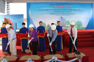 Xây khu kỹ thuật cao Bệnh viện ung bướu