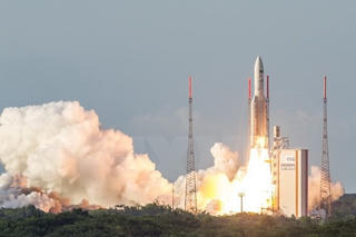 Ấn Độ phóng thành công vệ tinh liên lạc mới nhất GSAT-18