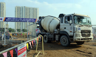 [VIDEO] Hà Nội: Cấp tốc xây dựng Bệnh viện dã chiến quy mô 500 giường bệnh