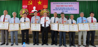Phú Yên: Biểu dương gia đình, dòng họ, cộng đồng, đơn vị học tập tiêu biểu