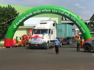 Đồng Nai: Lô hàng nông sản xuất khẩu đầu tiên của năm 2022 rời bến