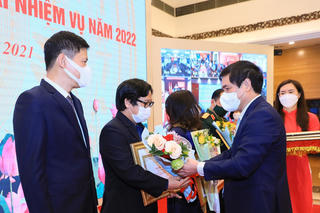 Hội nghị Báo chí toàn quốc: Báo Đại Đoàn Kết được tặng Bằng khen