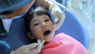 Không chủ quan với bệnh răng miệng