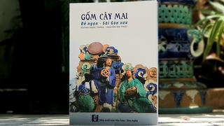 Hai cha con cùng viết sách nghiên cứu văn hóa