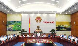 Chủ tịch Nguyễn Thiện Nhân dự phiên họp thường kỳ Chính phủ