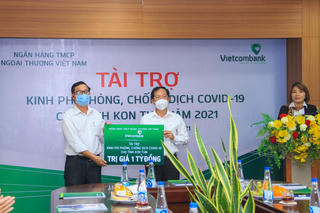 Kom Tum: Tiếp nhân1 tỷ đồng cho công tác phòng, chống dịch Covid-19 
