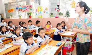 Giáo viên tiếng Anh tiểu học: Còn thiếu và yếu