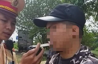 Nhiều 'ma men say rượu' vẫn lái xe