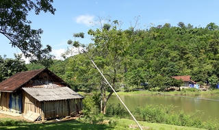 Sống bất an bên hồ thủy lợi