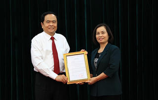 Giữ bầu nhiệt huyết với khối đại đoàn kết toàn dân tộc