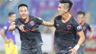 Tiến Linh lập hat-trick, Bình Dương thắng Nam Định theo kịch bản không tưởng