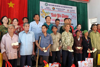 Gia Lai: Thực hiện phong trào ‘Tết Vì người nghèo và nạn nhân chất độc da cam’