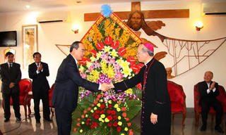 Chúc đồng bào Kitô hữu đón Giáng sinh vui tươi, hạnh phúc