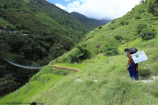 Nepal: Kịch bản đáng sợ và chặng đường đưa vaccine đến miền đất Darchula