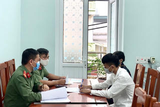 Thiếu niên 17 tuổi lên mạng xúc phạm lực lượng Công an
