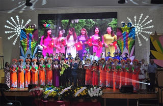 Hoạt động kỷ niệm 70 Cách mạng tháng 8 và Quốc khánh 2/9 tại Ucraina