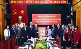 Mỗi người cao tuổi là một tấm gương sáng