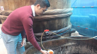 Chàng trai 8X và quyết tâm phát triển nghề làm nước mắm truyền thống