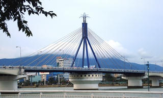Đà Nẵng: Tạm ngừng lưu thông 2 cầu lớn