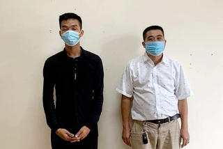 Khởi tố 2 đối tượng dùng cuốc đánh trọng thương phóng viên