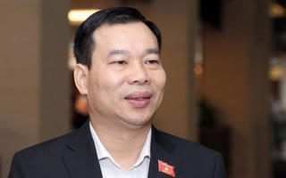 Xử lý trách nhiệm người ban hành văn bản trái pháp luật