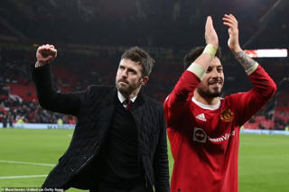 HLV Michael Carrick tuyên bố rời Man Utd sau chiến thắng trước Arsenal