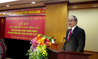 Phối hợp đấu tranh phòng chống tham nhũng, lãng phí
