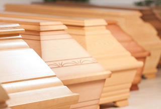 Cụ bà 92 tuổi đột ngột sống dậy trong nhà xác