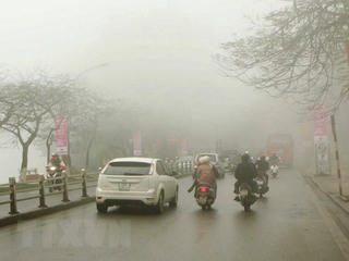 Chuyên gia khí tượng: Hiện tượng nồm ẩm có thể còn kéo dài