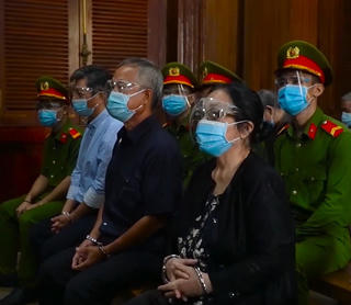 Nguyên Phó Chủ tịch UBND TP HCM Nguyễn Thành Tài hầu tòa trong vụ hoán đổi 'đất vàng'