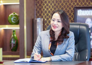 Vụ 'thao túng chứng khoán': Bắt Phó Chủ tịch FLC Hương Trần Kiều Dung