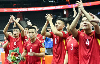 Tái lập kỳ tích World Cup, futsal Việt Nam nhận thưởng nóng 1 tỷ đồng