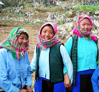 Chuyện mới ở Sà Phìn