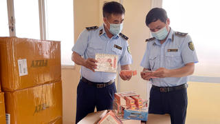 Liên tiếp phát hiện, thu giữ hàng ngàn sản phẩm thuốc lá điện tử nhập lậu