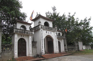 Khai mạc lễ hội truyền thống đền An Sinh