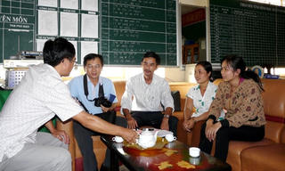 Sau Tết, nhiều học sinh bỏ học... đi làm