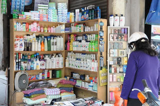 'Bắt được vụ hàng giả, bao cuộc điện thoại gọi đến'