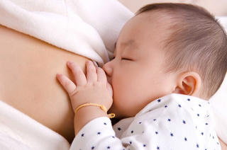 Hiểu đúng về sữa mẹ