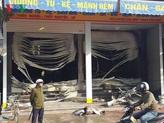 Cháy cửa hàng kinh doanh ga, gối trong đêm ở Hải Phòng