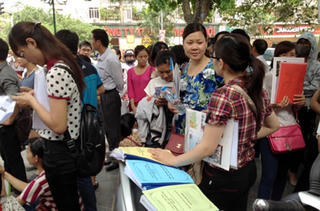 Hà Nội tuyển không quá 50% số biên chế đã nghỉ hưu, thôi việc